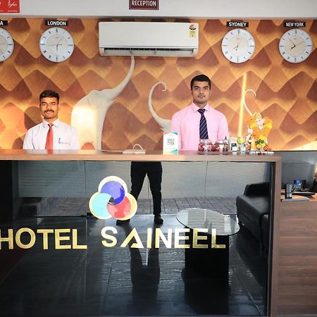 Hotel Sai Neel Surat Exterior photo